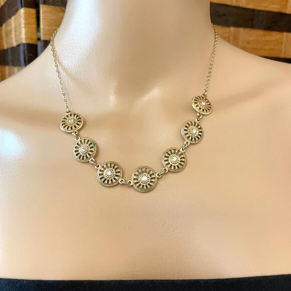 Vintage Style Gold Tone Sunburst Necklace with Rhinestones Adjustable 14-18" - Picture 7 of 7